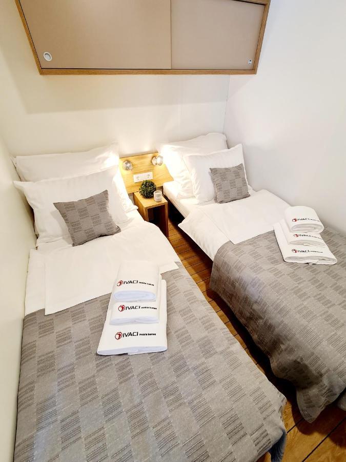 Luxury Mobile Homes Ivaci Rovinj Ngoại thất bức ảnh